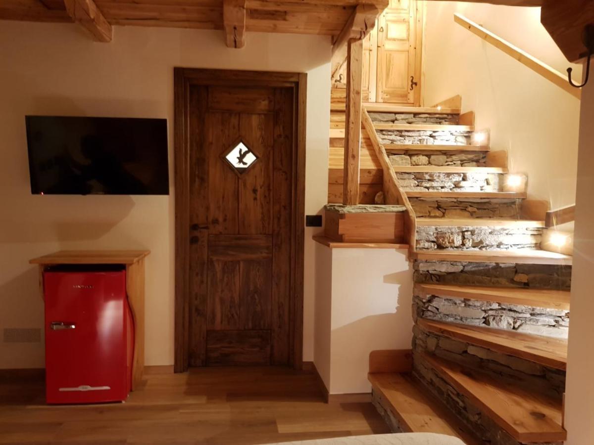 La Maison. Il Nido Dell'Aquila Бардонеккия Экстерьер фото