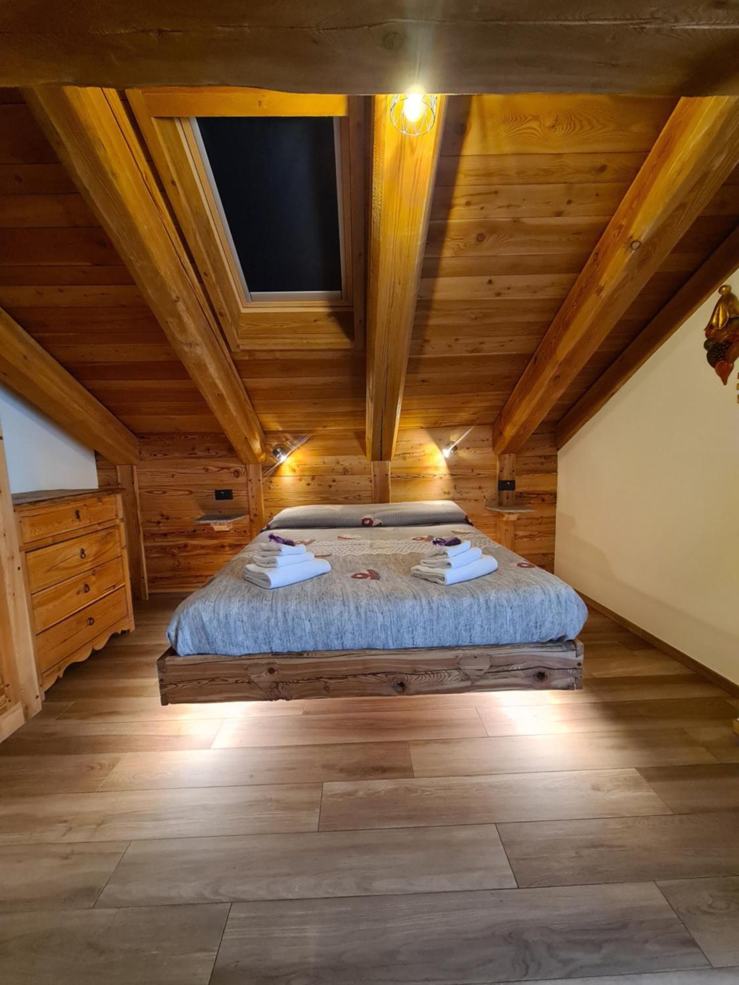 La Maison. Il Nido Dell'Aquila Бардонеккия Экстерьер фото