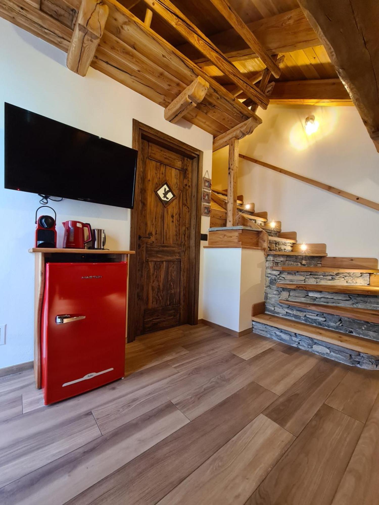 La Maison. Il Nido Dell'Aquila Бардонеккия Экстерьер фото