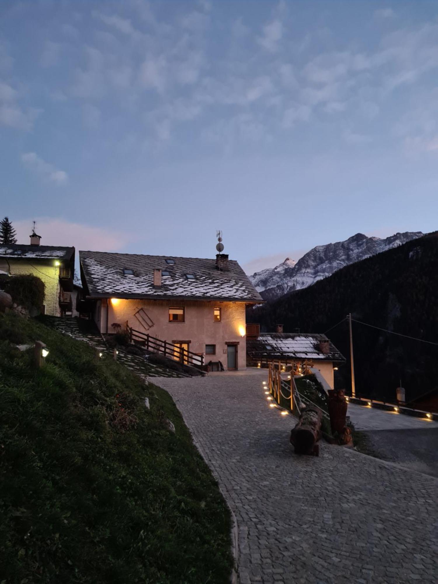 La Maison. Il Nido Dell'Aquila Бардонеккия Экстерьер фото